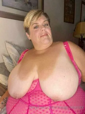 naughtylolatx
