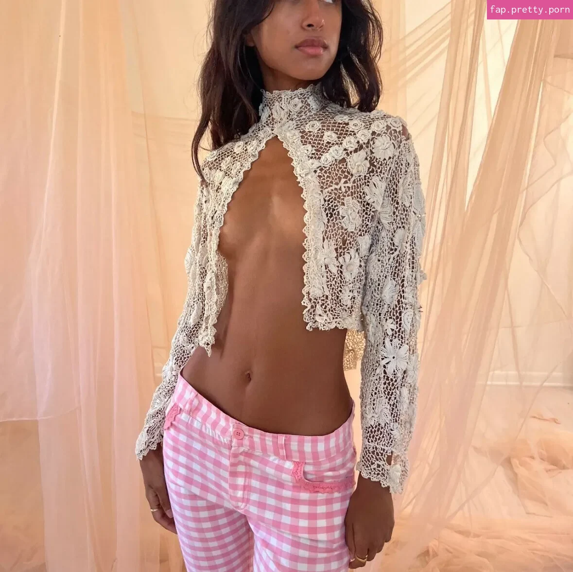 Naz Alam / nazzz0701 - Photo #03
