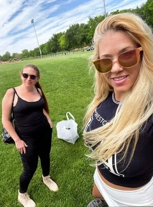 Nicolle A