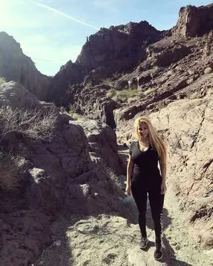 Nicolle A