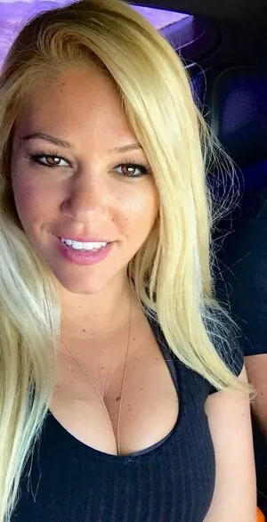 Nicolle A