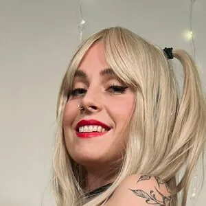 Nylon Bea
