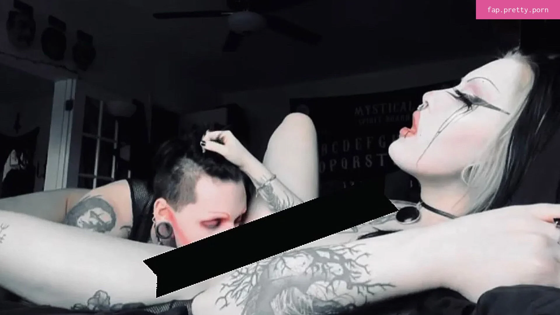 Nympho.bat - Photo #09