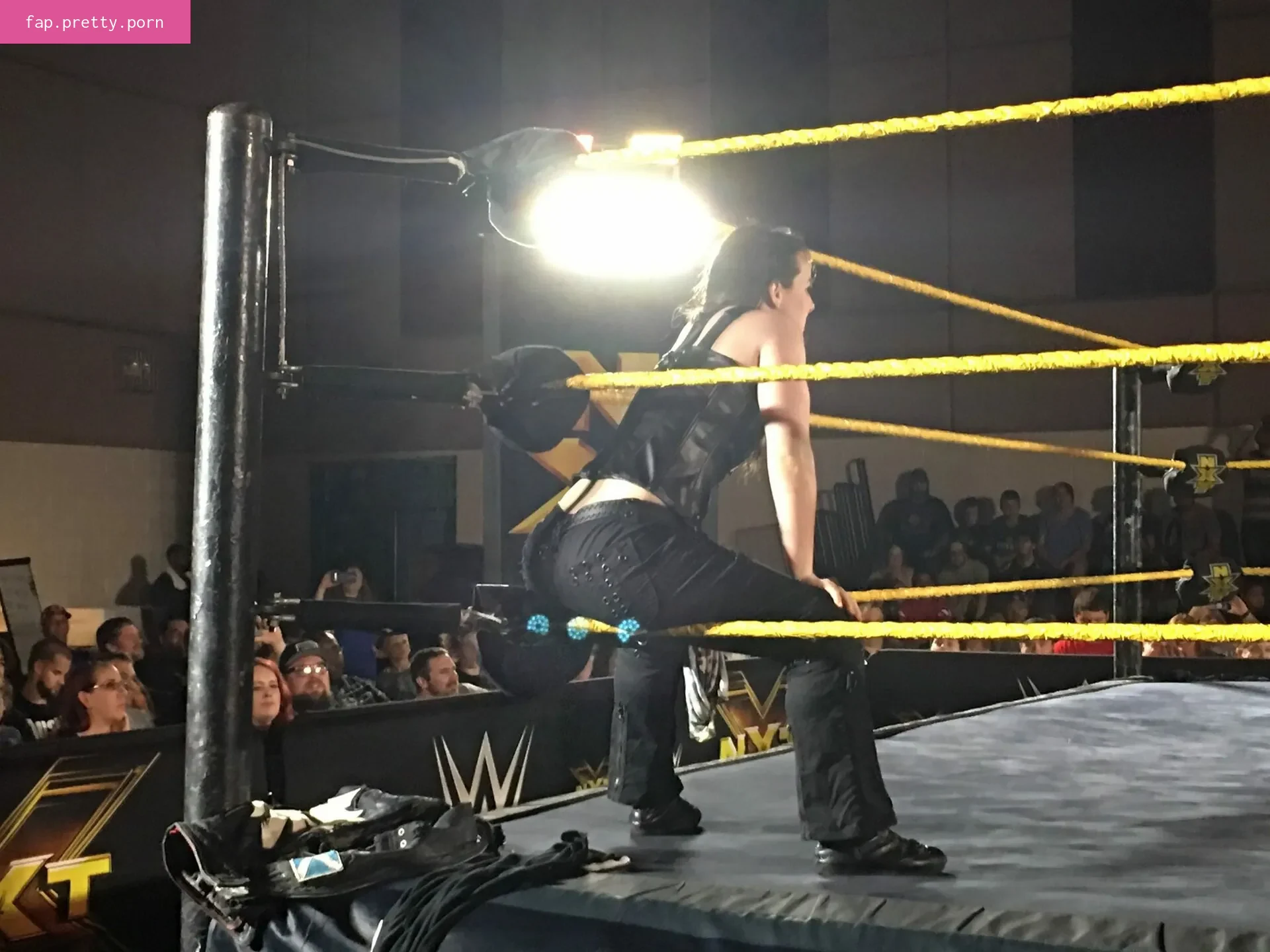 Nikki Cross - Photo #15