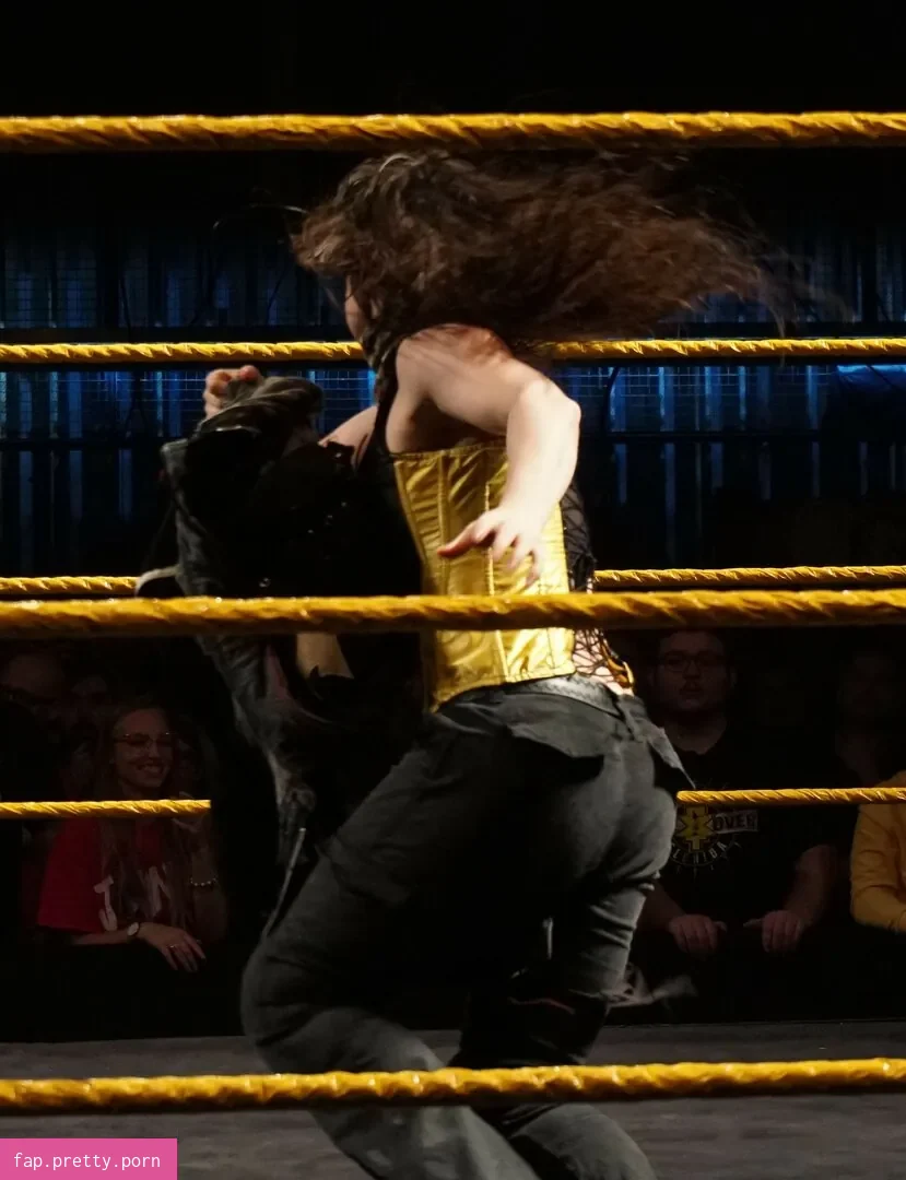 Nikki Cross - Photo #60