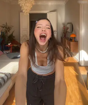Nina Chuba