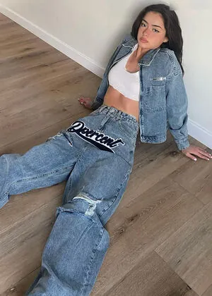 Nailea Devora
