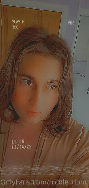 nicole_dom_trap