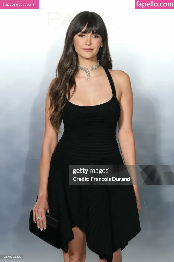 Nina Dobrev - Photo #21
