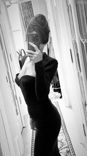 Nazan Eckes