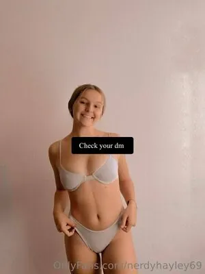 nerdyhayley69