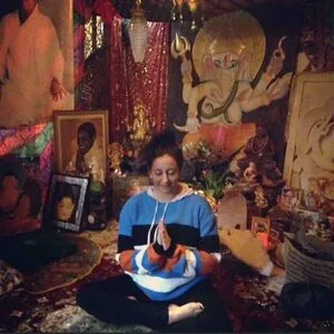 Nicole Enayati (Mythical Kitchen)