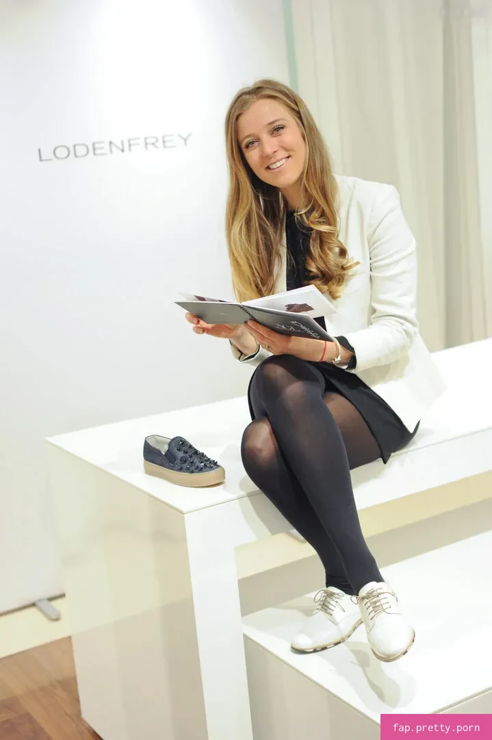 Nina Eichinger - Photo #13