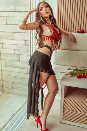 Nyvi Estephan