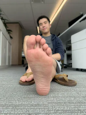 nathan_feet