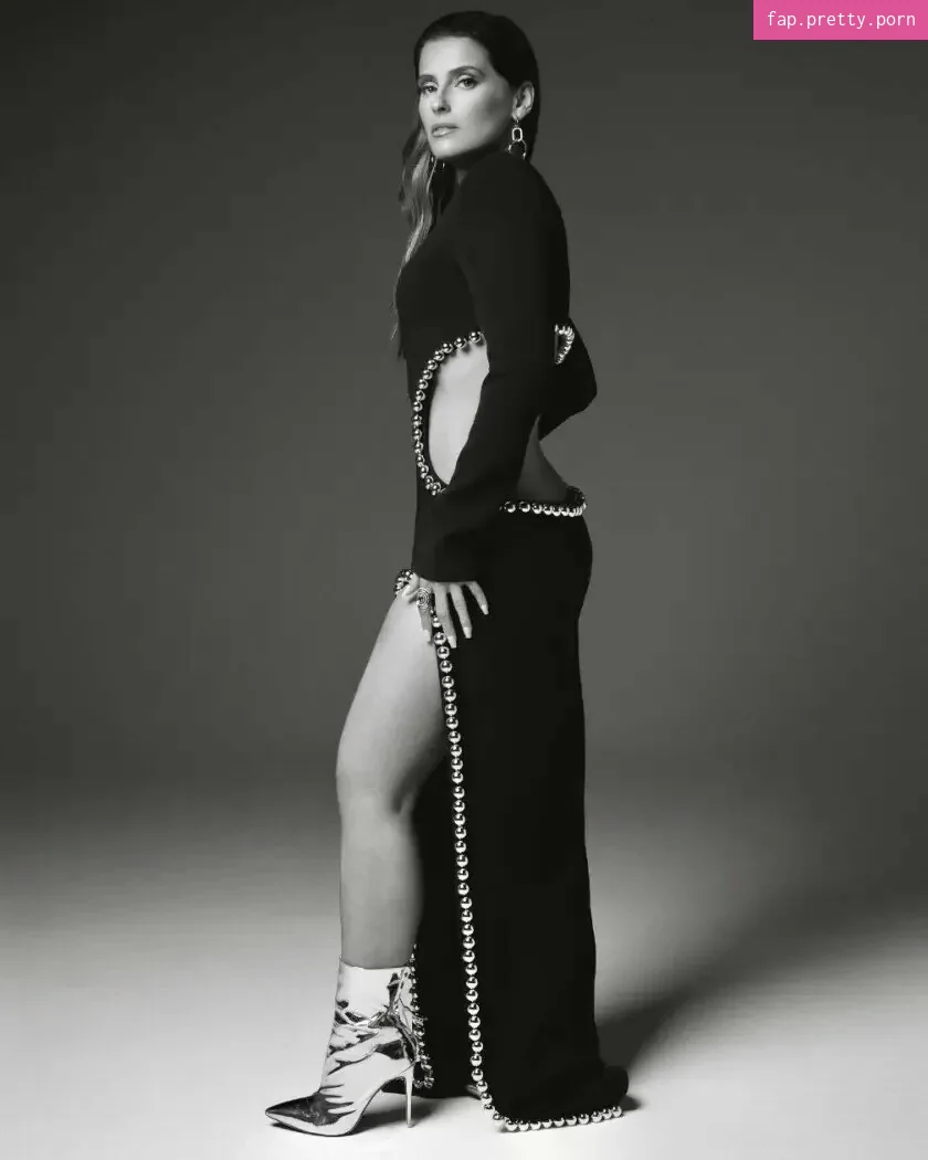 Nelly Furtado - Photo #09