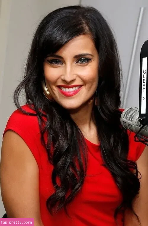 Nelly Furtado - Photo #17