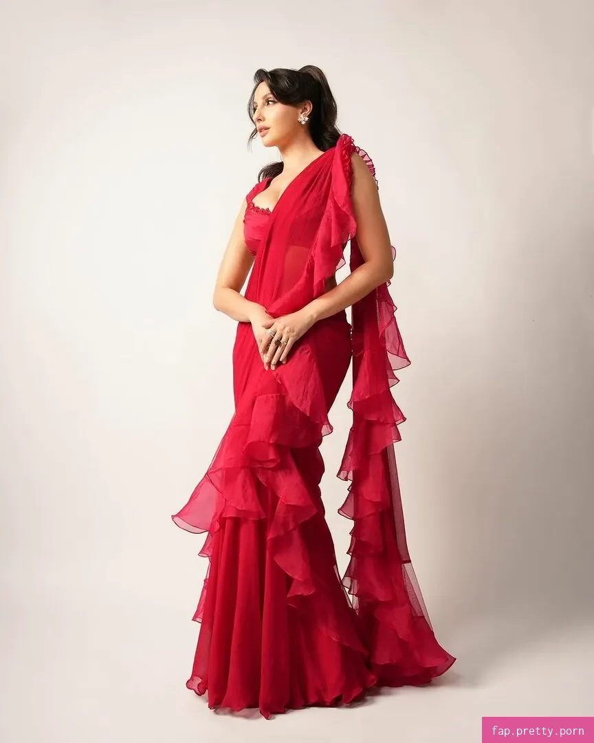 Nora Fatehi - Photo #06