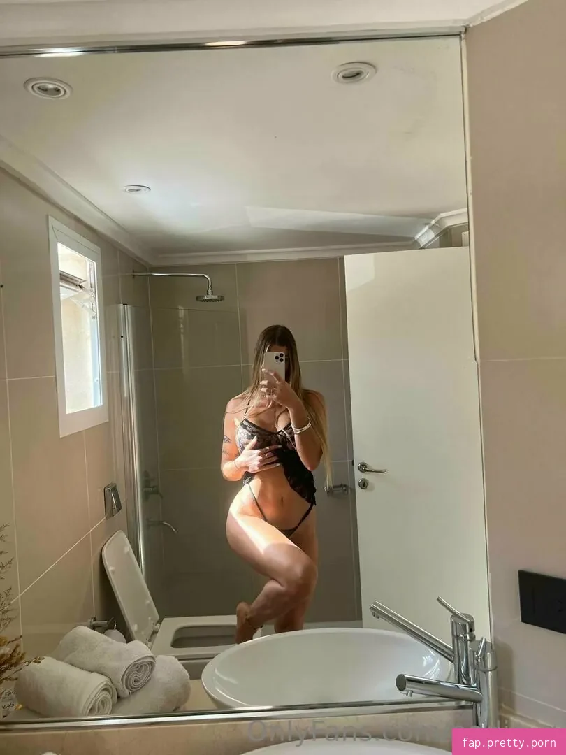 Nadia G - Photo #12