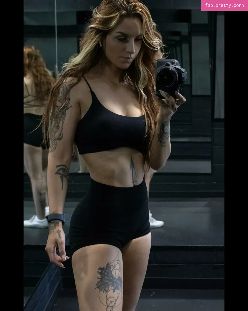 Natasha Gillem - Photo #08
