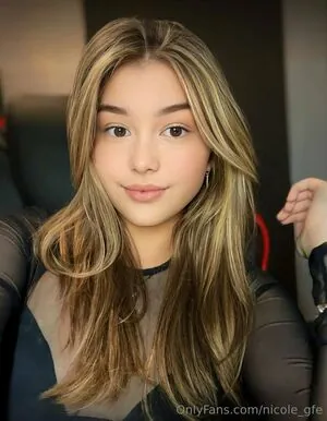 nicole_gfe