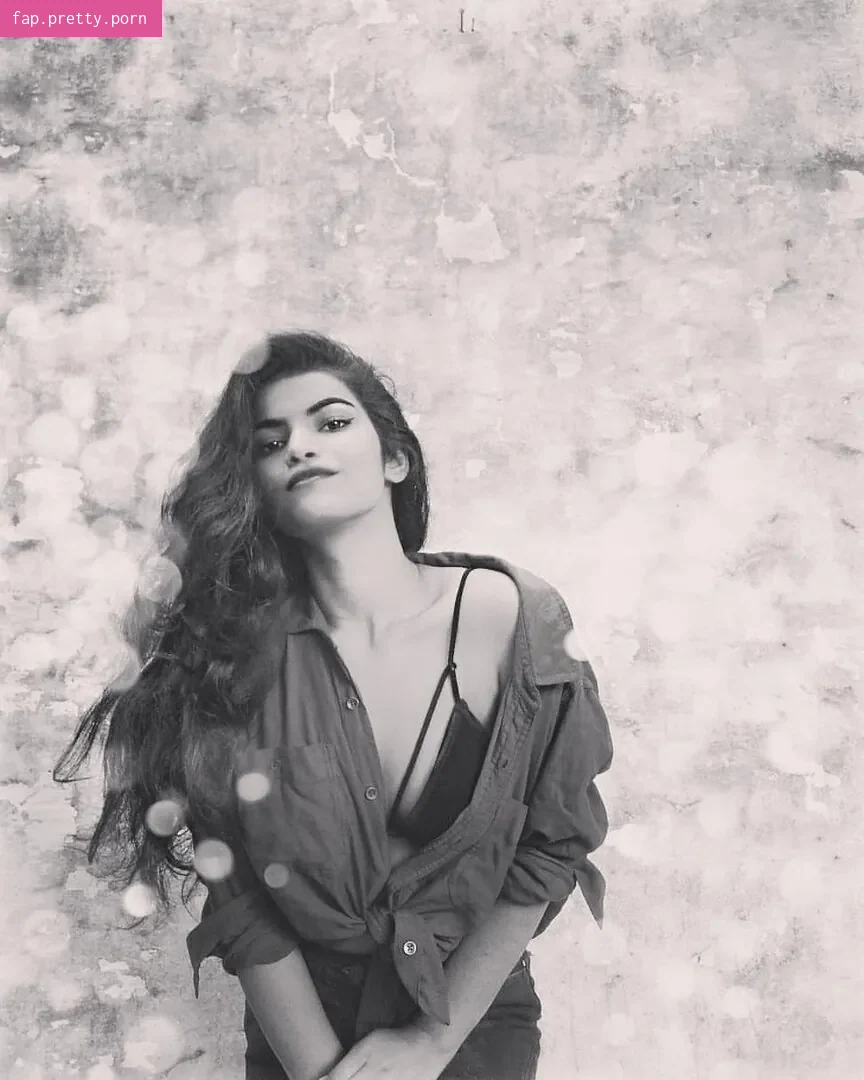 Nidhi Goel - Photo #38