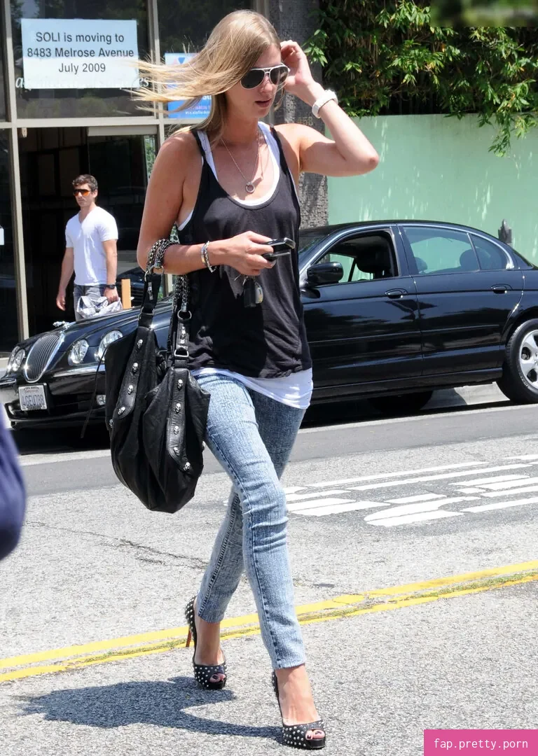 Nicky Hilton - Photo #29