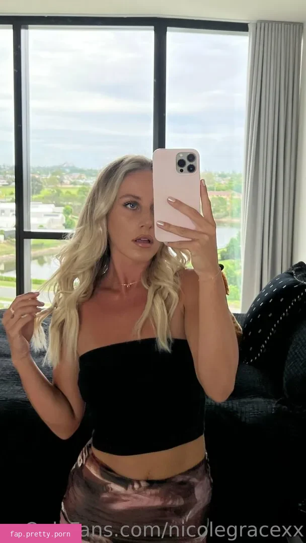 nicolegracexx - Photo #42