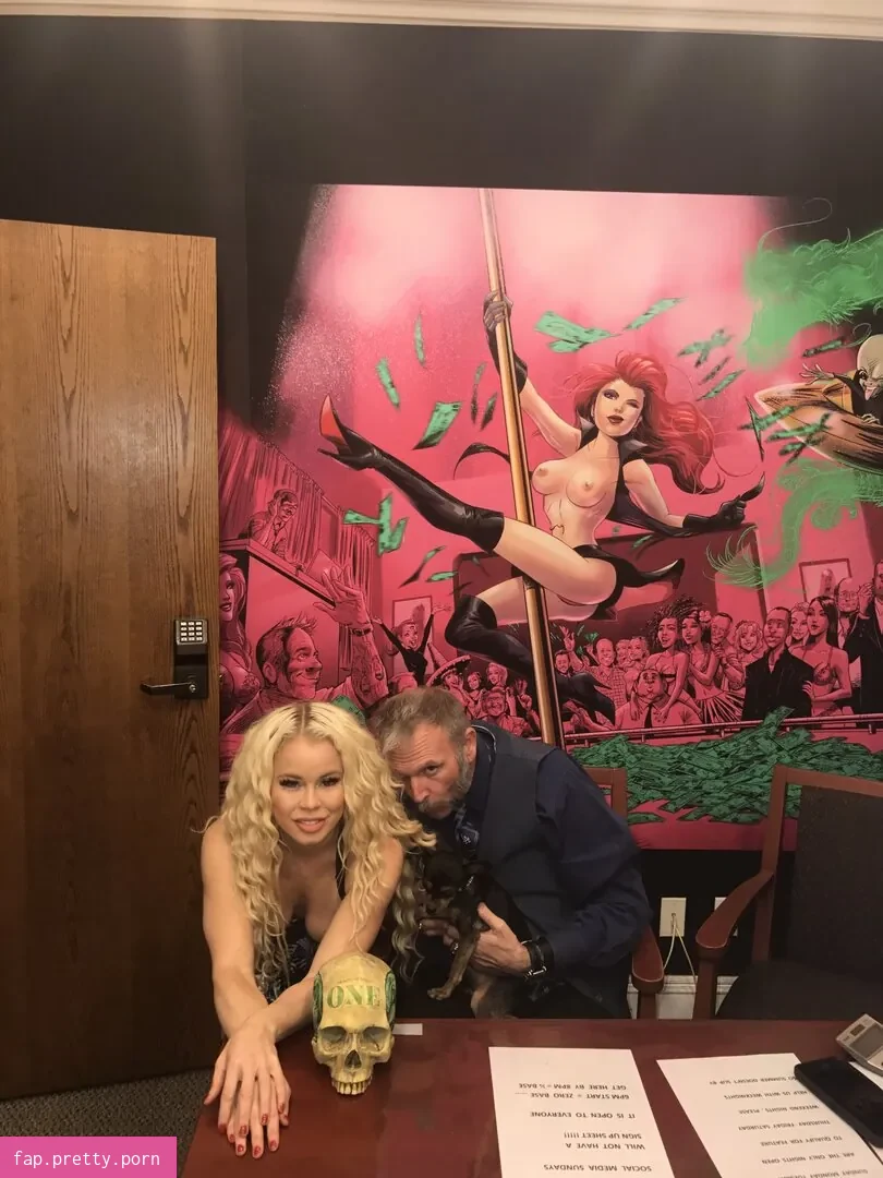 nikkidelano - Photo #87