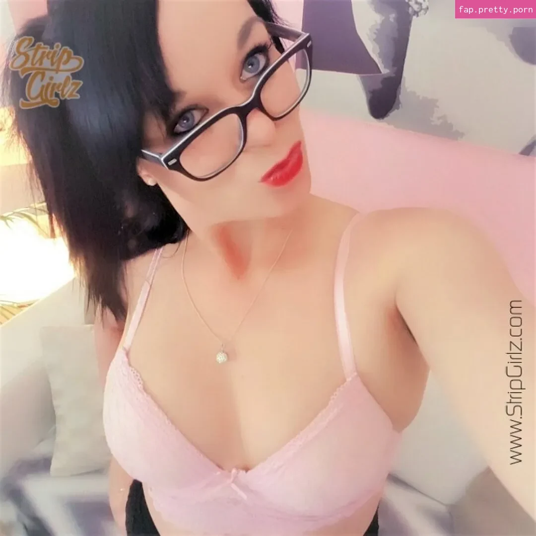 Ninaeyes - Photo #02
