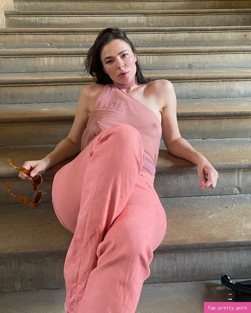 ninakraviz - Photo #05