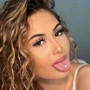 nurcinaleyna - Influencer