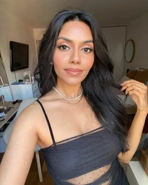 Neha Joy