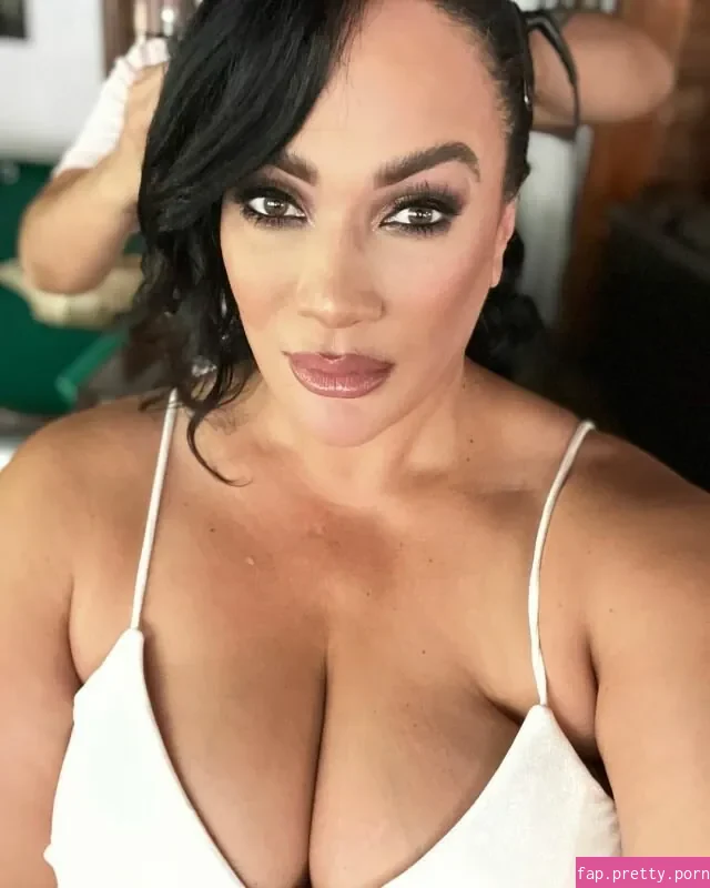 Nia Jax - Photo #71