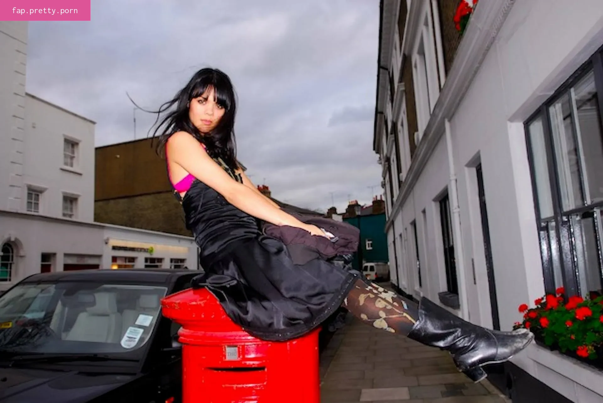 Natasha Khan - Photo #15