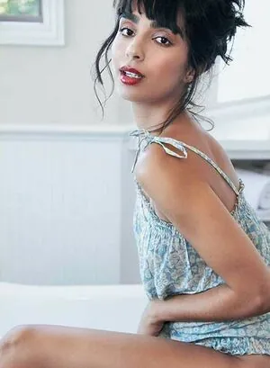 Nida Khurshid
