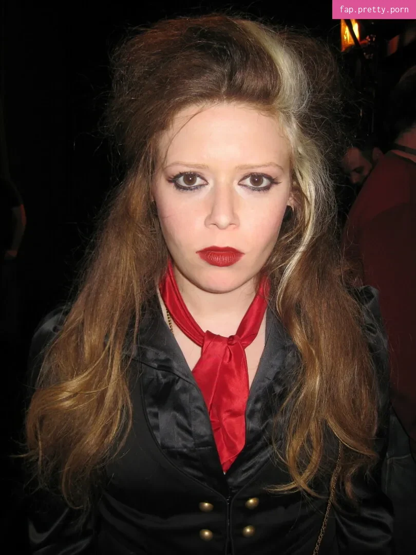 Natasha Lyonne - Photo #38