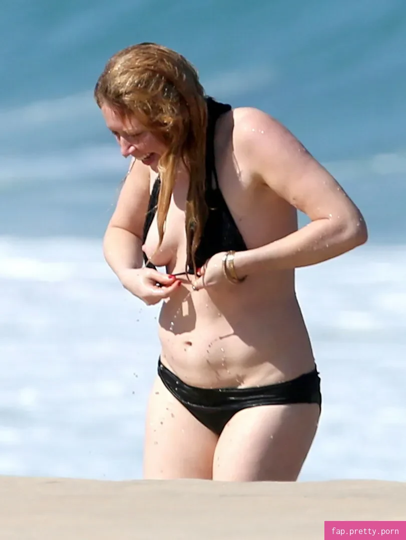Natasha Lyonne - Photo #58