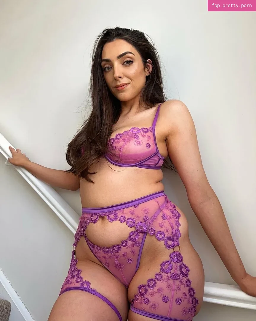 Nelly London - Photo #05