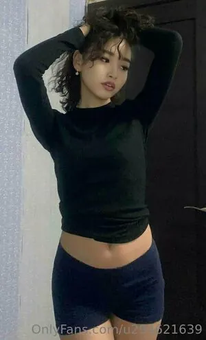 nikki_leee