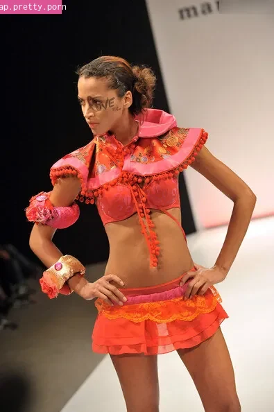 Noémie Lenoir - Photo #27
