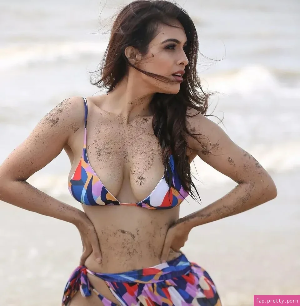 Neha Malik - Photo #41
