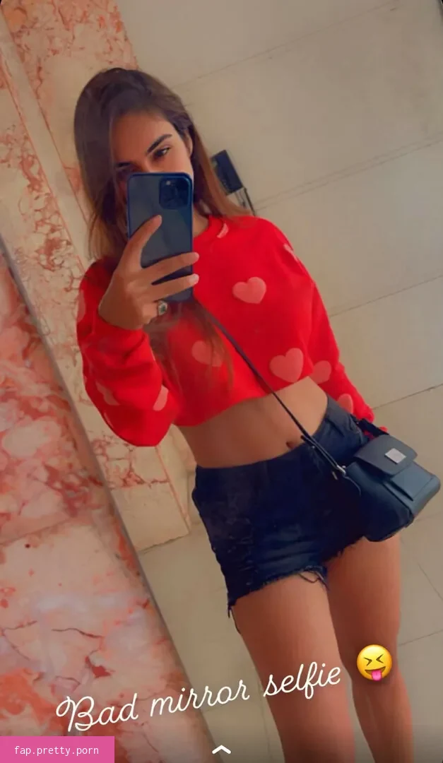 Nehhaa Malik - Photo #21