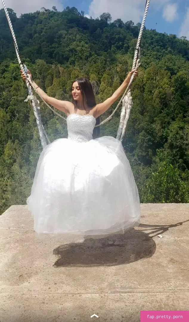 Nehhaa Malik - Photo #34
