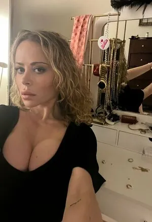 Nae Noelia
