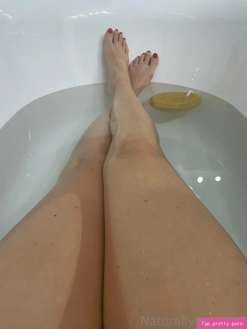 naturally_naked_freepage - Photo #05
