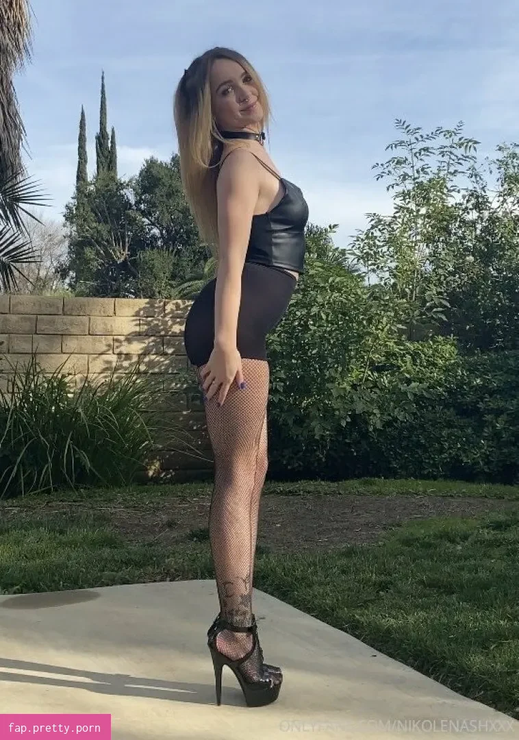 Nikole Nash - Photo #96