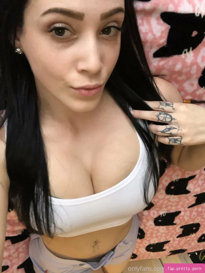 noelleeaston - Photo #33