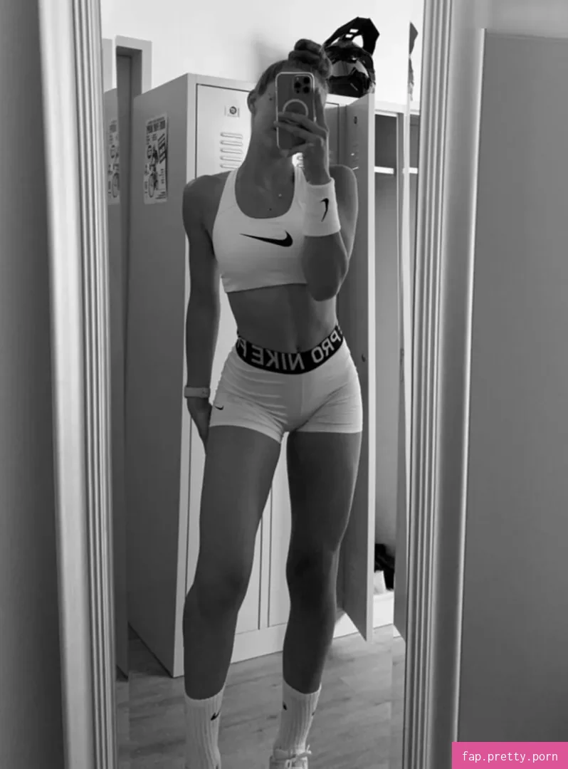 Noelle Puchinger - Photo #07