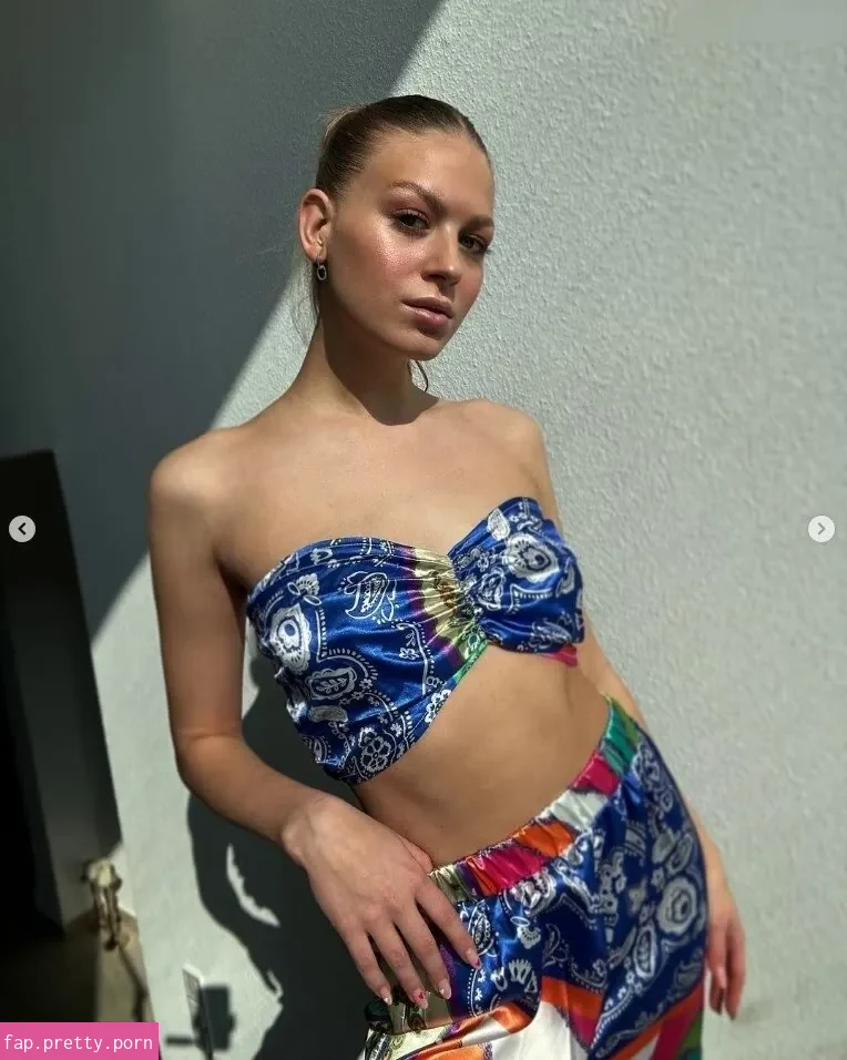 Noemi Peschel - Photo #25